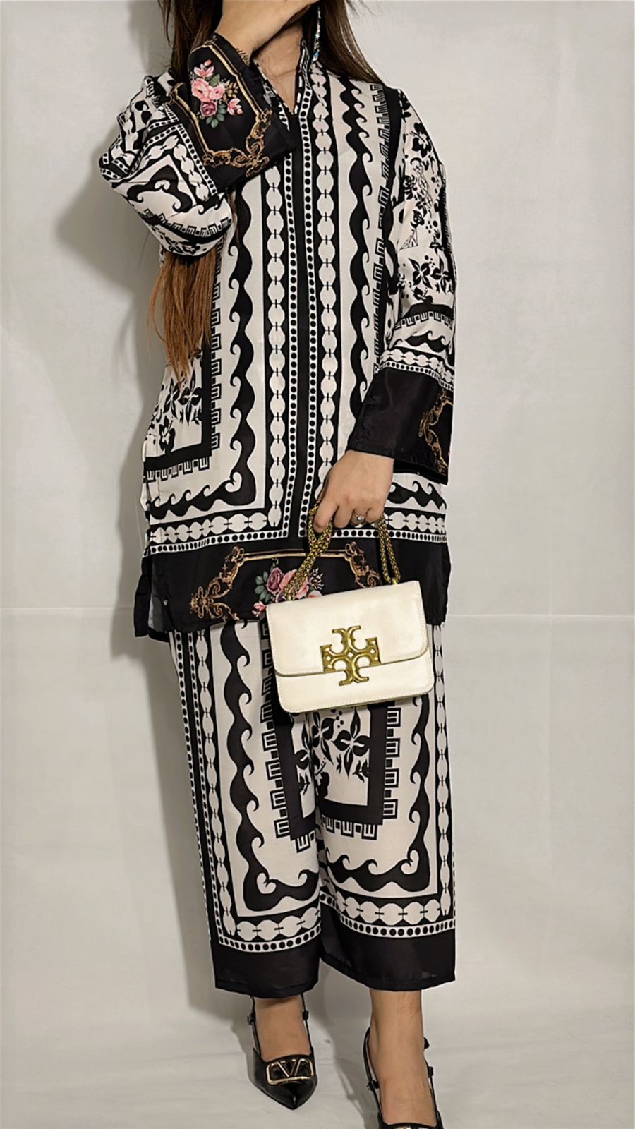 Noir Grace 2-Piece Ensemble