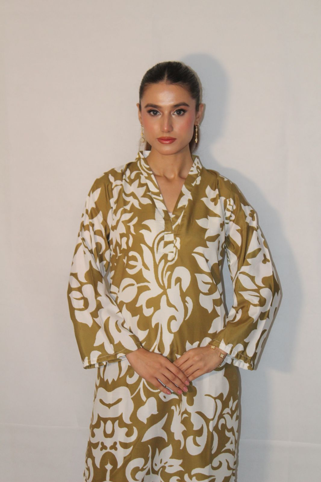 Heritage Vine 2-Piece Set