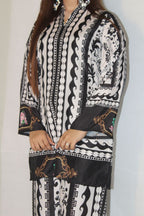 Noir Grace 2-Piece Ensemble