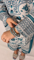 Teal Mosaic 2-Piece Ensemble