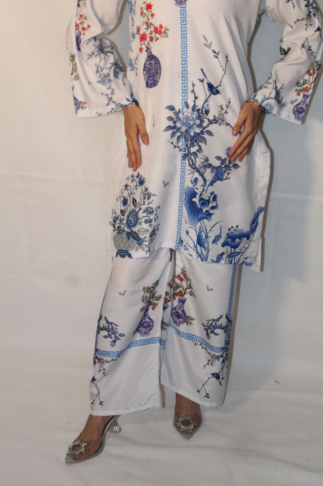 Azure Vase 2-Piece Ensemble